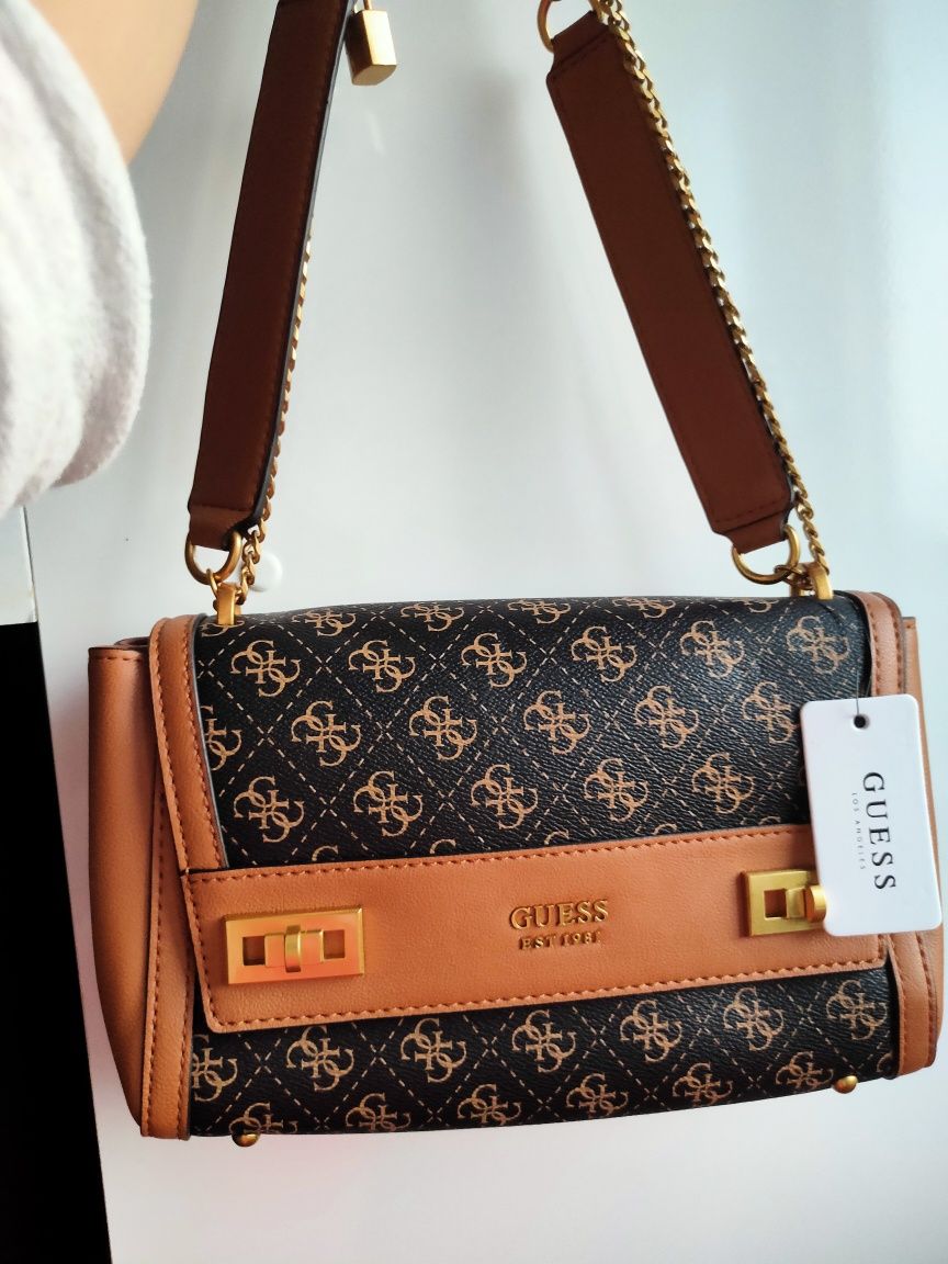 Guess Shoulder Bag