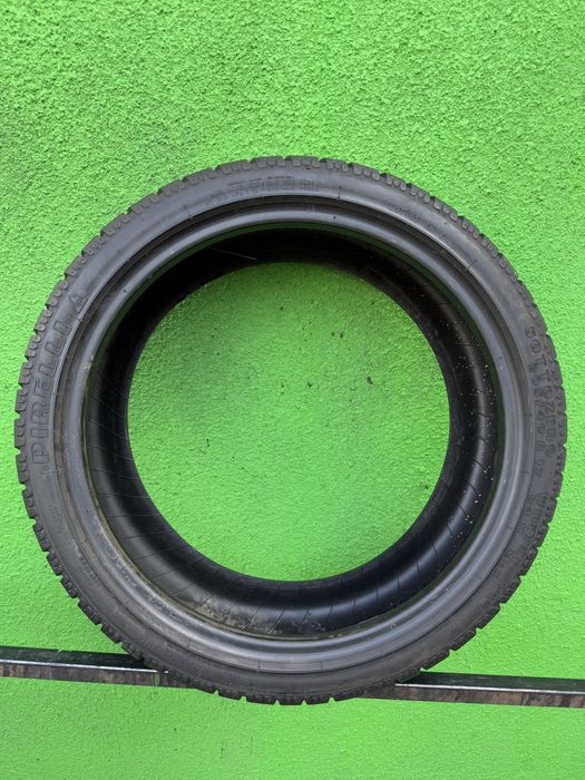 205/40/17 M+S PIRELLI stare foarte buna