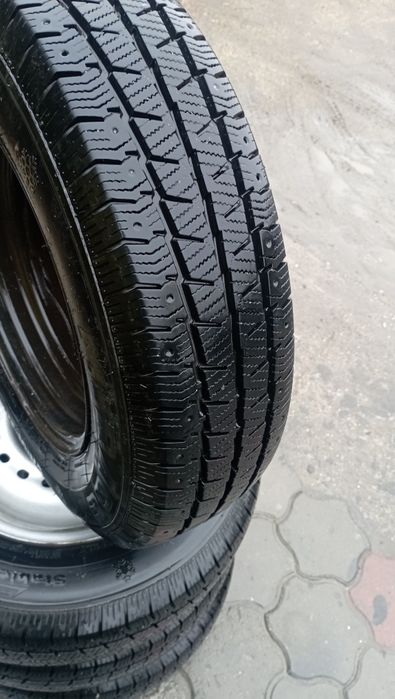 Roți Dacia papuc 175r14c iarnă