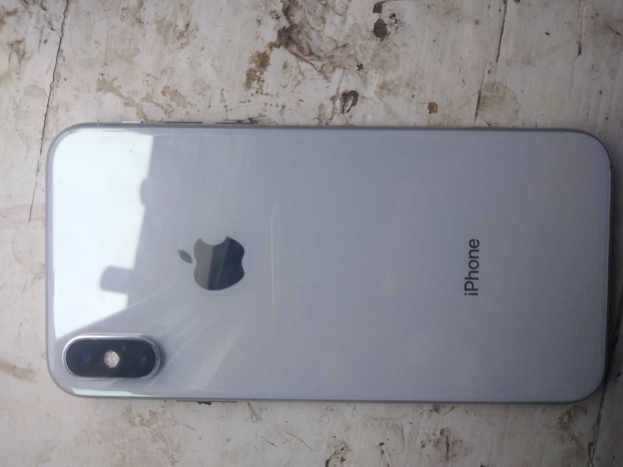 Iphone Xs 800ga srazi pul kk