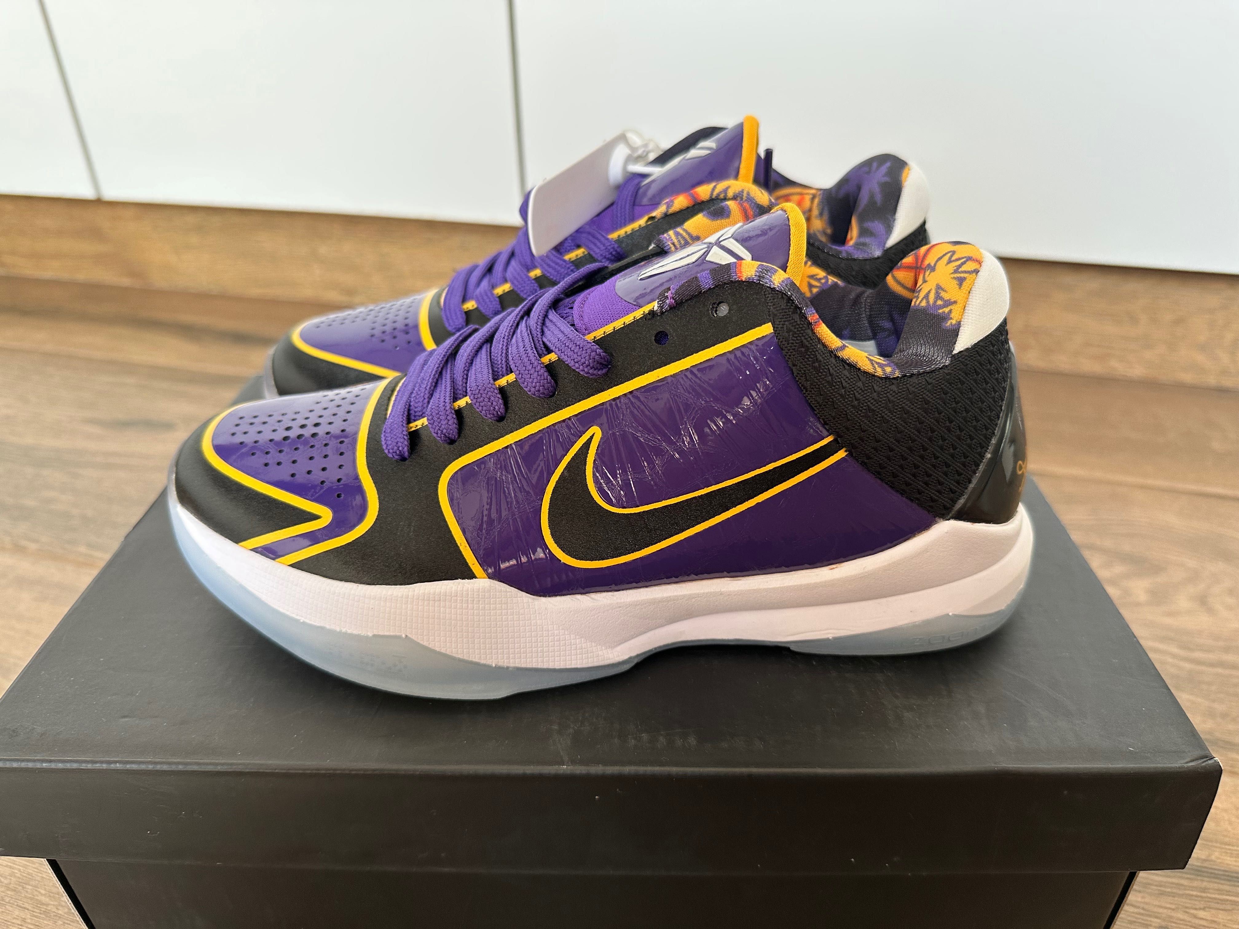 Нови маратонки Nike Kobe, размер 39
