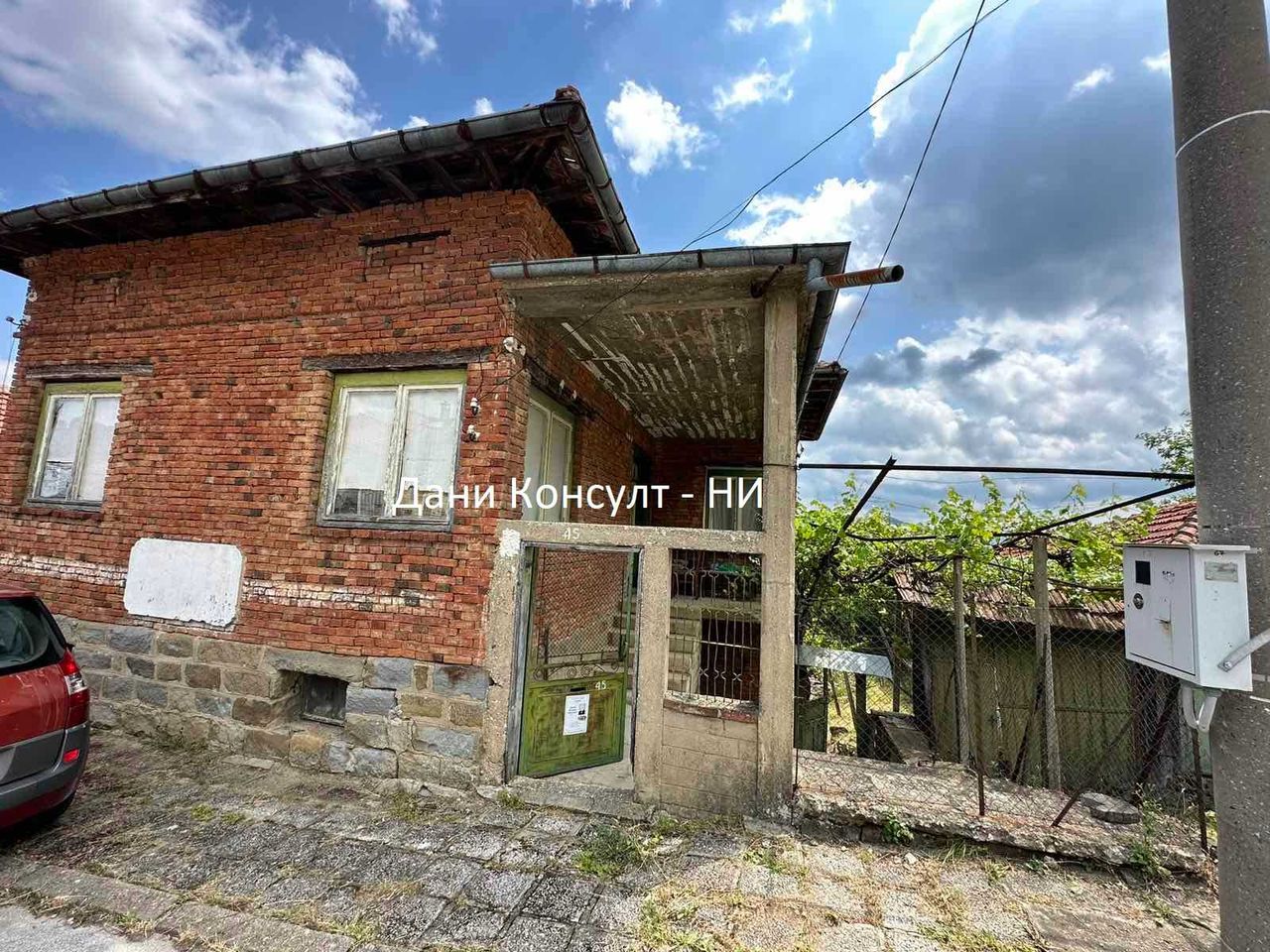 Продава се Къща в Велико Търново, Акация - 120 кв.м за 235 €/кв.м - Снимка #1