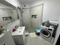 Vand apartament cu 3 camere in Complex Anotimpuri Botosani