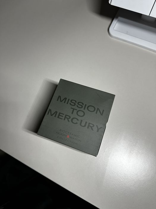 Часы Omega x Swatch moonswatch mission on mercury