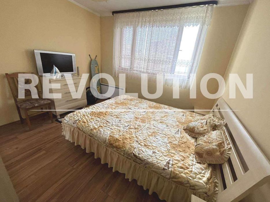 Дава се под наем Двустаен апартамент в Варна, Погреби - 50 кв.м за 375 € - Снимка #3