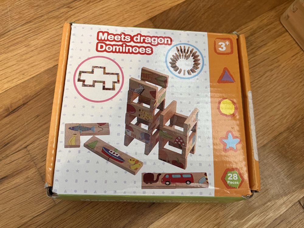 Разпродавам играчки