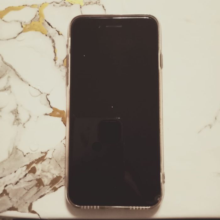 Iphon se 2020 обмен тож бар