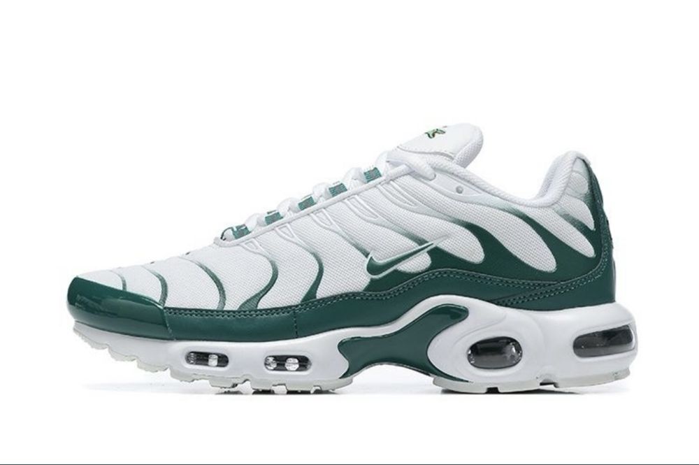 Мъжки спортни обувки Nike Air Max Plus TN Lacoste