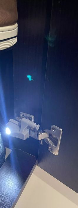 Lampa LED pentru dulap