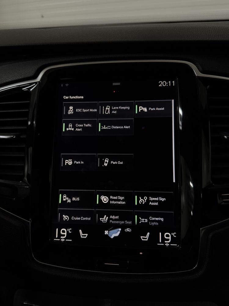 Volvo XC90 R-Design Tva Deductibil Livrare Detailing