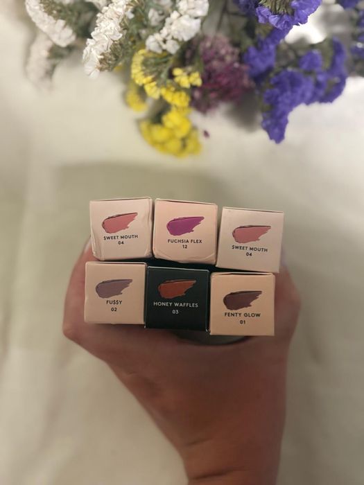 Fenty Beauty Gloss Bomb