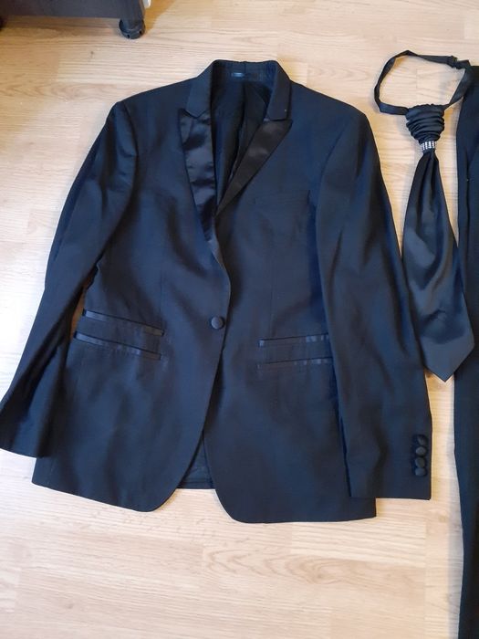 Vand Costum Gioberti marimea 50