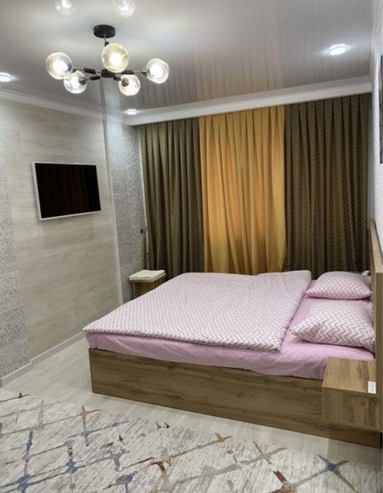 Сдам 1ком квартиру посуточно и почасам Тауелсиздик дворец Школьников