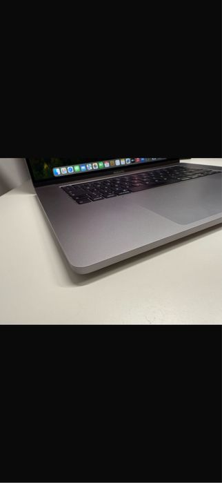 Macbook Pro 16 2019 i7 16gb 1TB