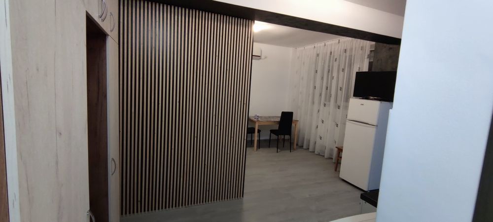 Garsoniera de închiriat zona Campus