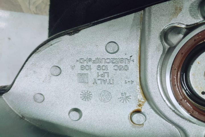 Capac distributie 05c109108a 1.0 tsi DLAA Seat Leon 3 5F (facelift) seria