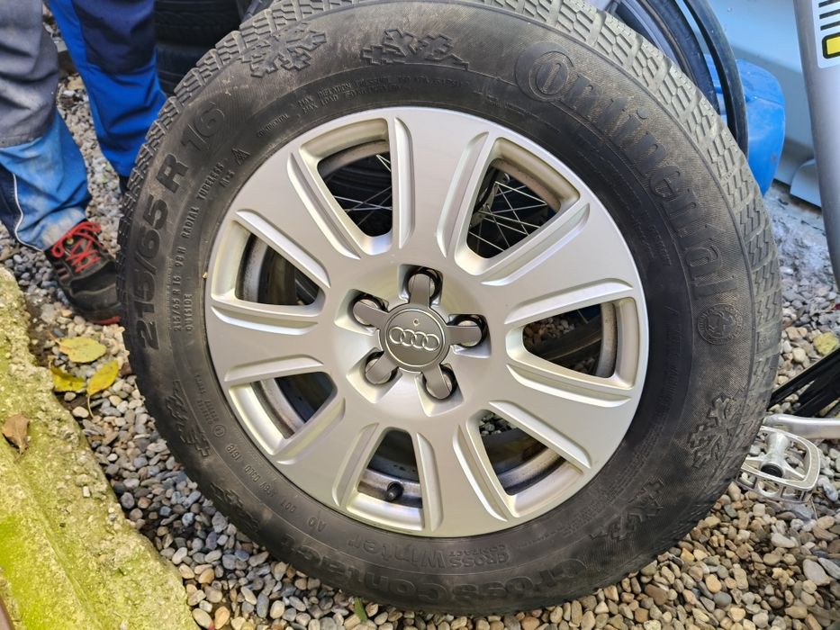 Roti Audi Q3,Q5 originale cu cauciucuri de iarna Continental 215/65/R1