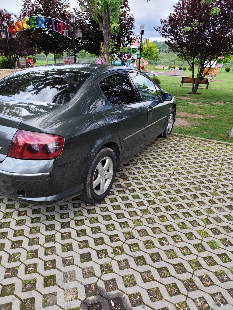 Vând sau schimb Peugeot 407