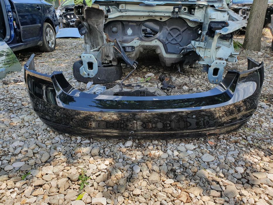 bara spate bmw seria 3 F30 berlina