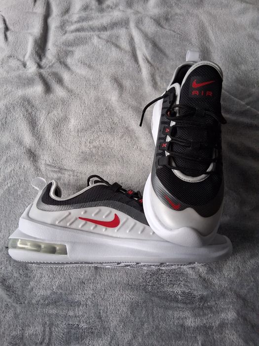 Nike Air Max Axis 40 originali NOI