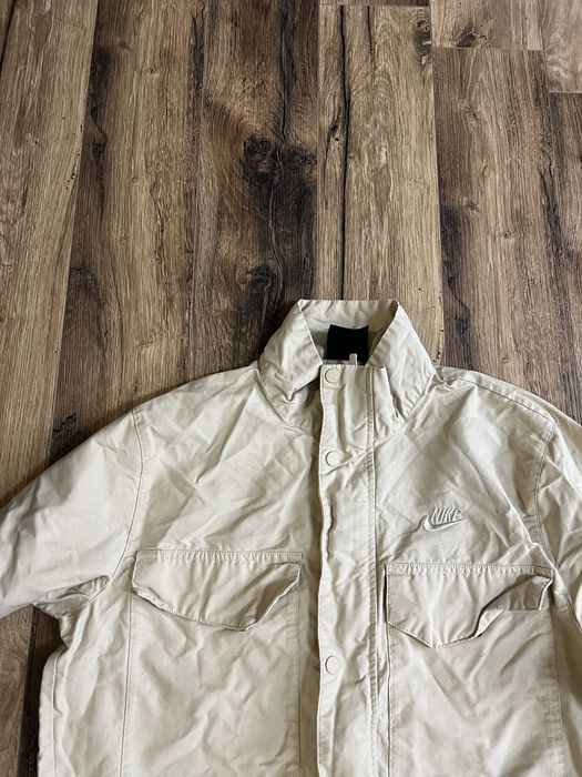 Nike Sportswear size M