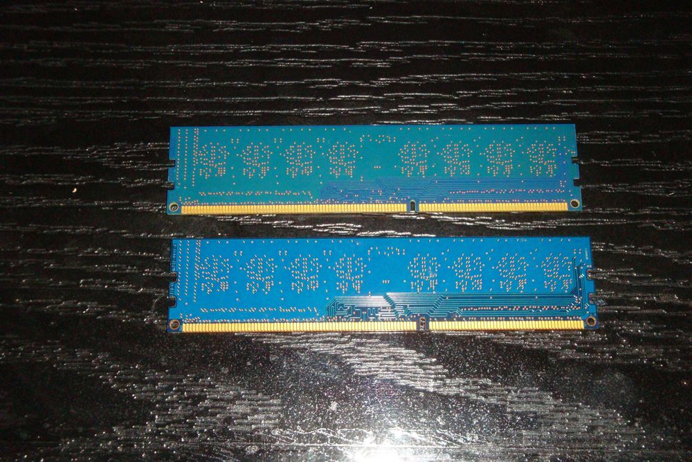 memorie ram ddr3 4gb dual ch ( 2x 2GB ) PC3 12800 Hynix