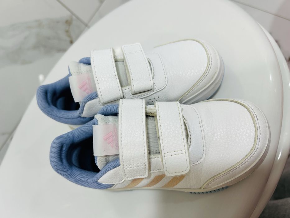 Детски маратонки адидас