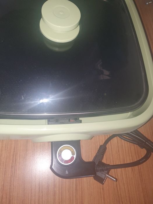 Tigaie electrica Hot Pan 1500W