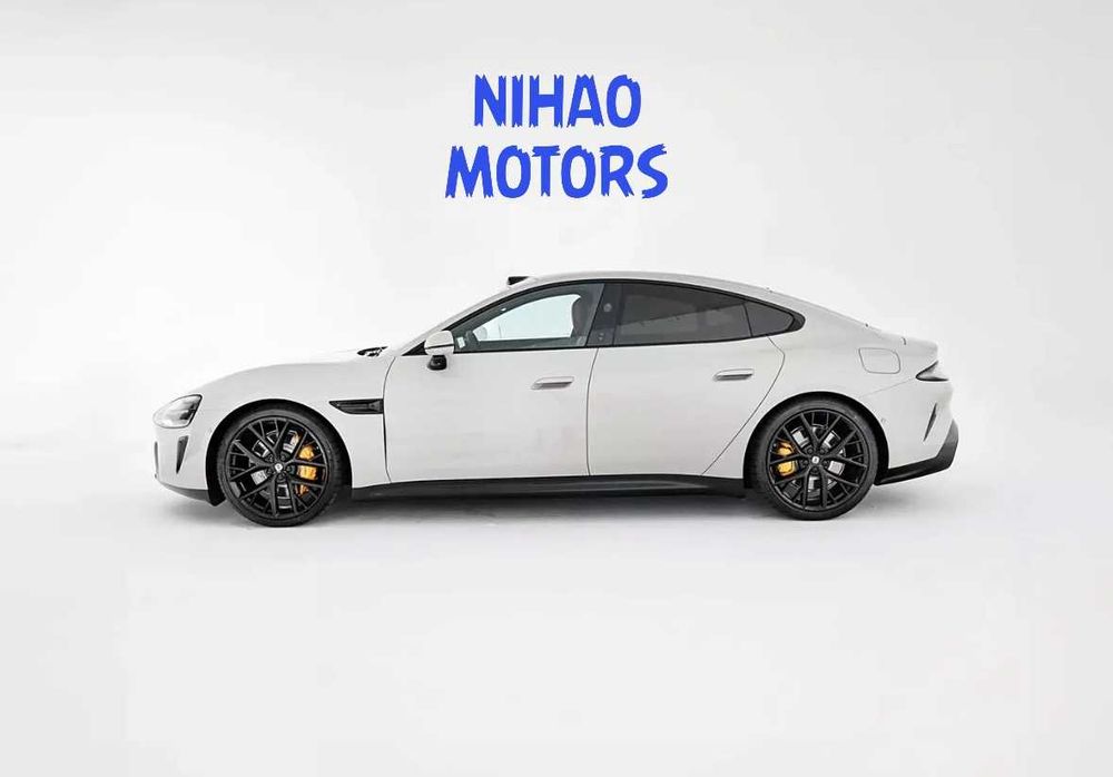 Xiaomi SU7 — (Под заказ)