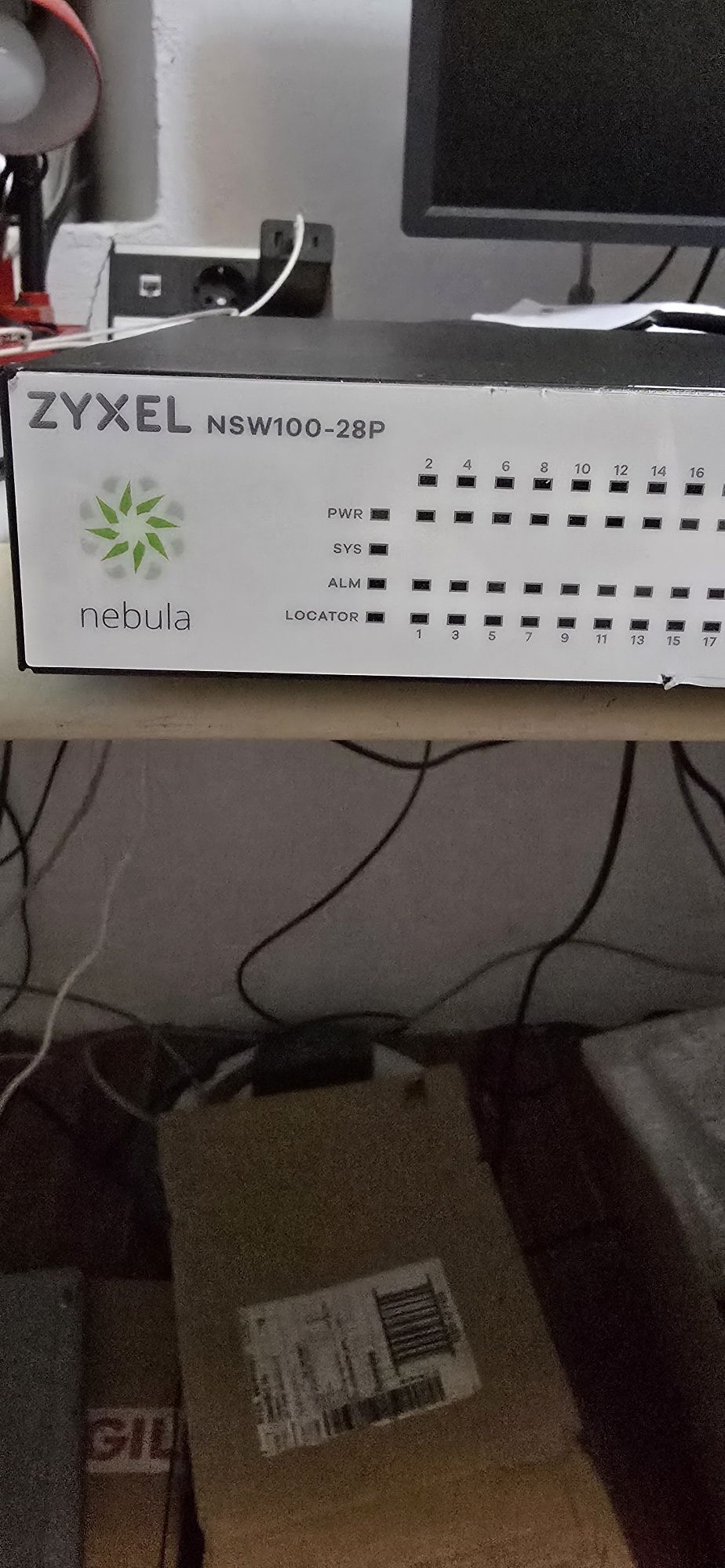 Switch Zyxel Nebula NSW100-28P – 24x PoE Gigabit, 4x SFP – Management
