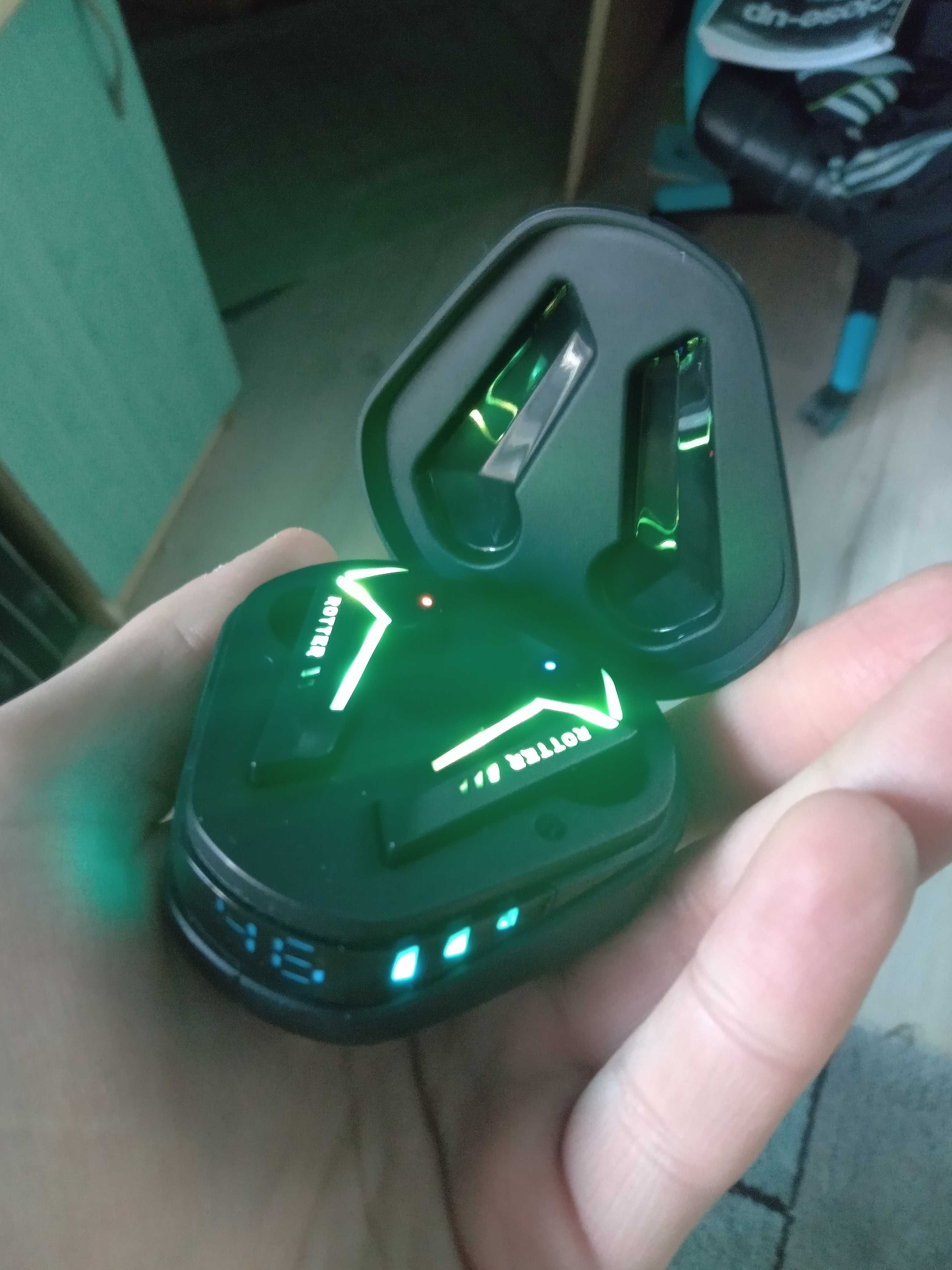 Căști de gaming wireless