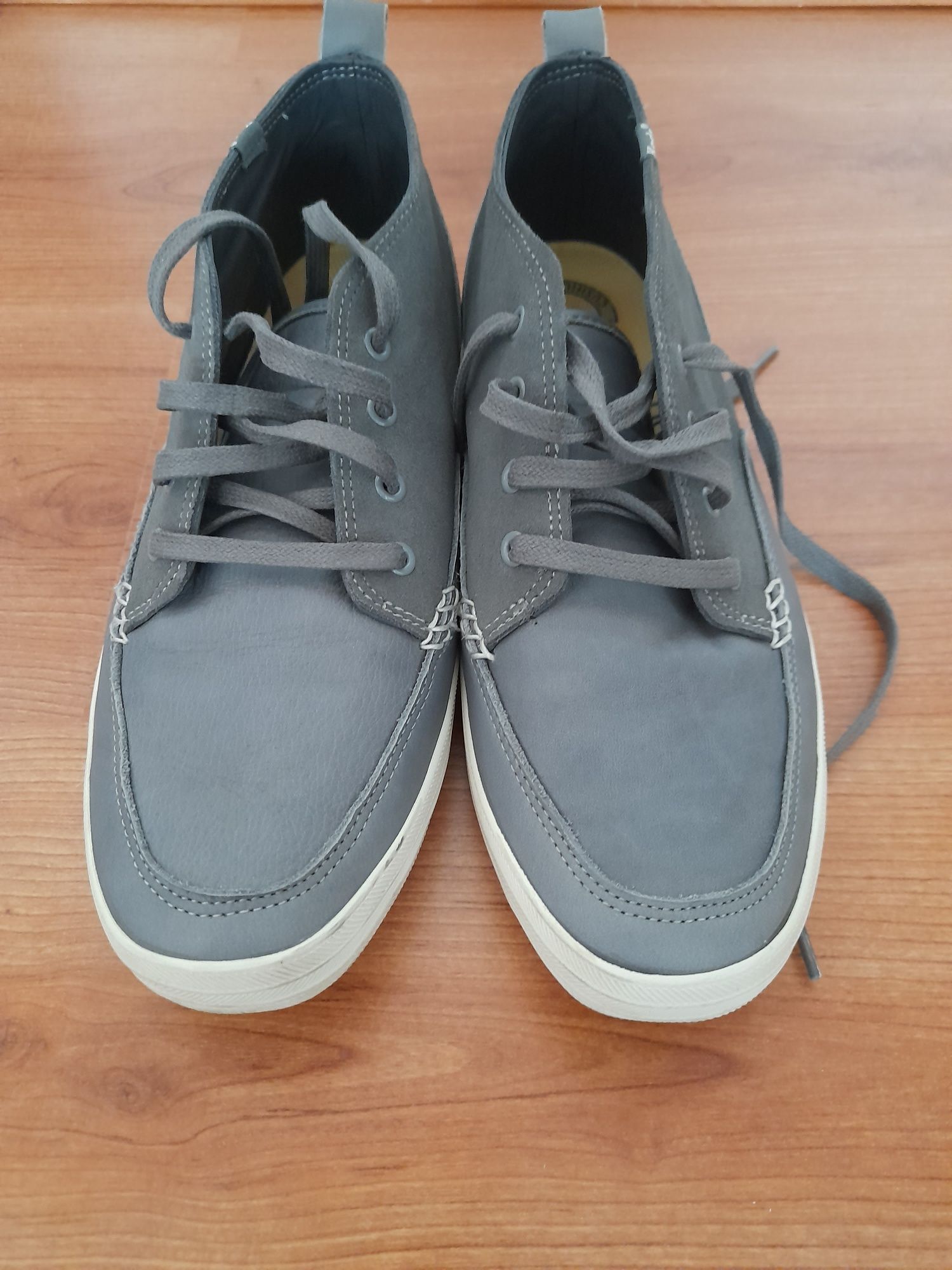 Teneși marca "KEDS",culoare gri,masura 42