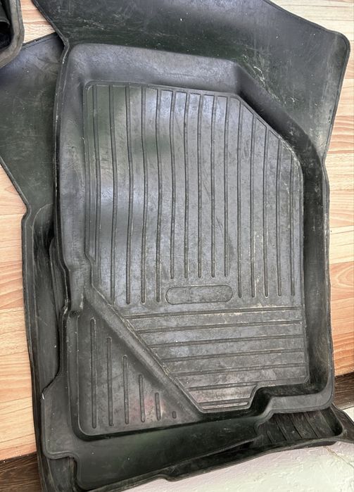 Продам полик для Лада Гранта