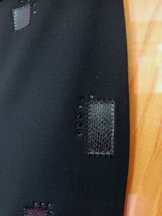 Pantaloni damă evazați– mărimea S (EU 36)