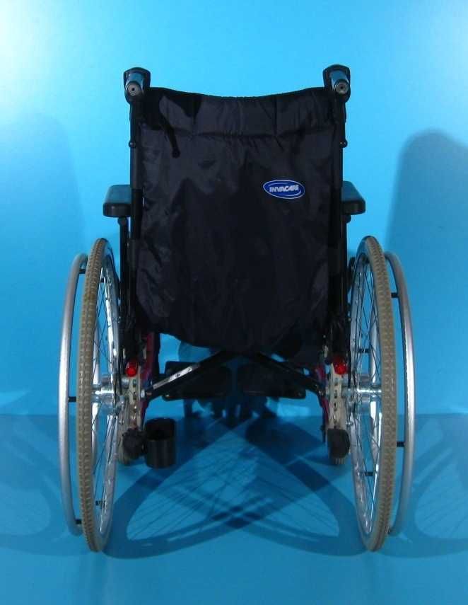 Scaun cu rotile din aluminiu  Invacare / latime sezut 41 cm