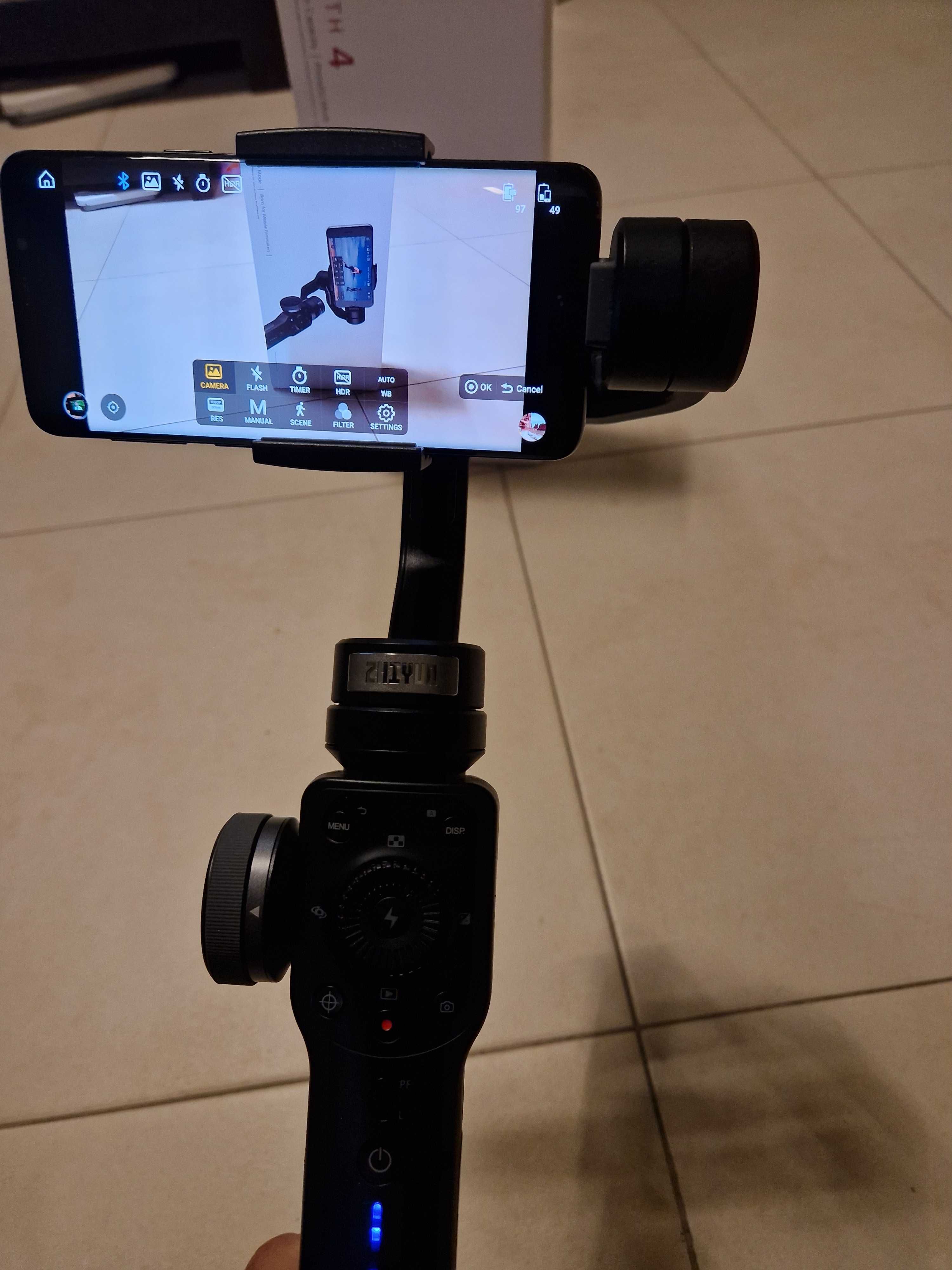 Стабилизатор за смартфони-Гимбал- Zhiyun-Tech SMOOTH 4
