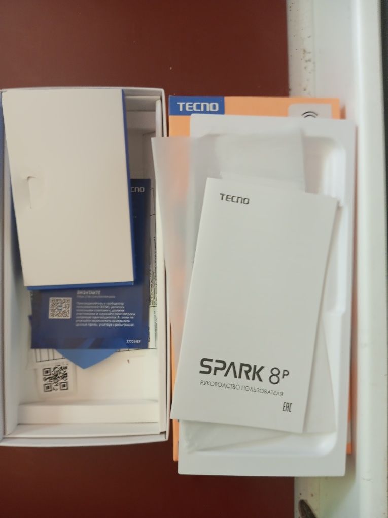 Tecno spark 8 p ideal