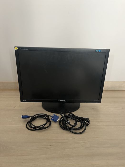 Monitor Samsung - 55 cm diag, reglabil pr inaltime