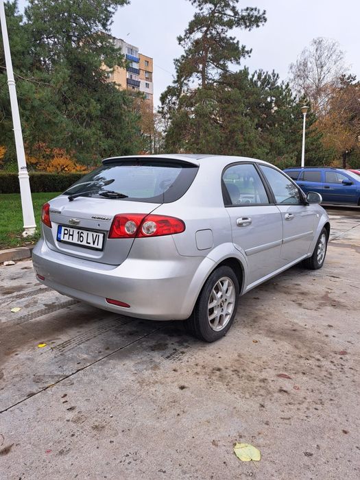 VAND Chevrolet Lacetti An 2008 51.385km Reali