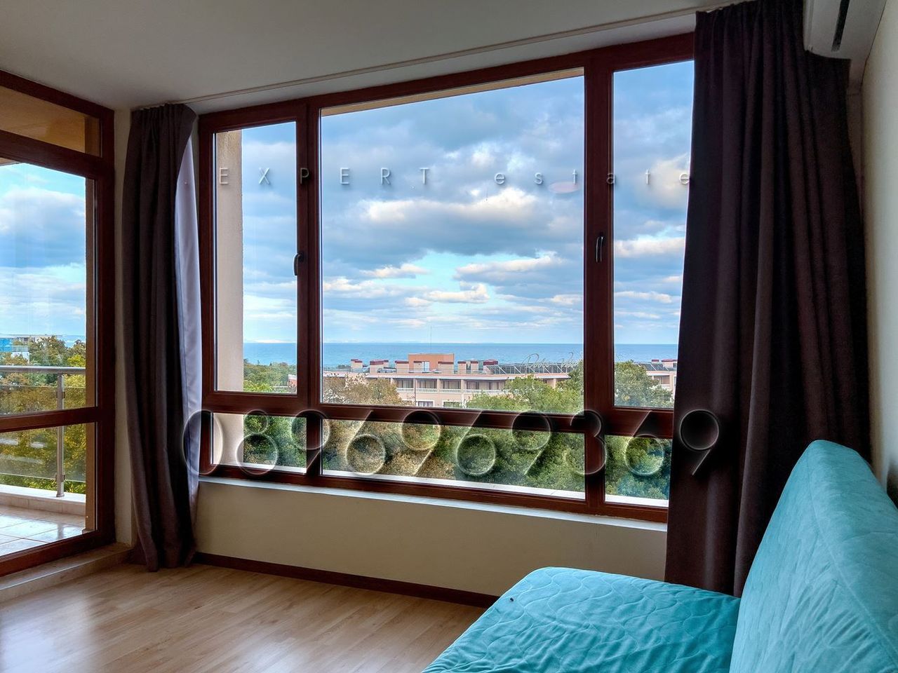 Продава се Двустаен апартамент в к.к. Златни пясъци - 66 кв.м за 1235 €/кв.м - Снимка #1