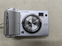 FujiFilm E500 компактен цифров фотоапарат