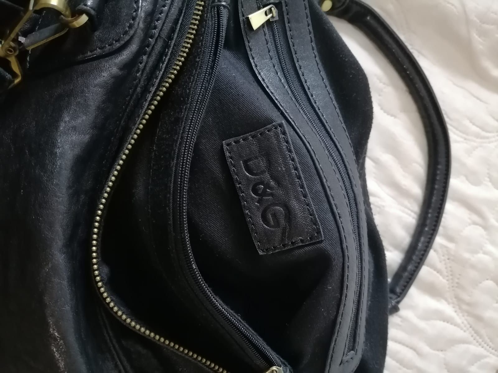 D&G кожена  дамска чанта