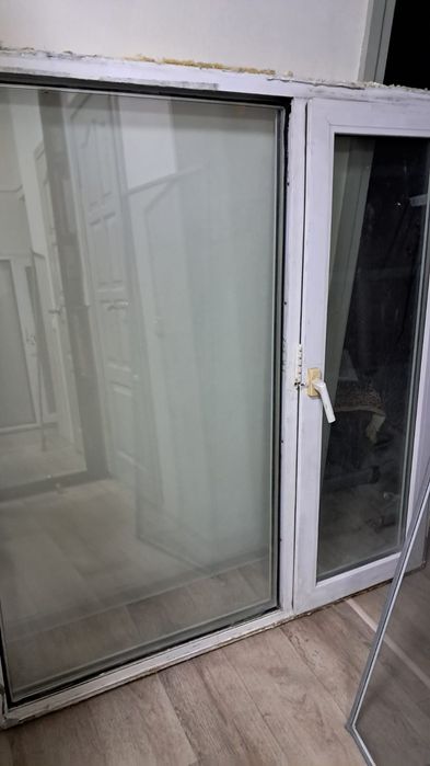 Продам окно пластиковое
