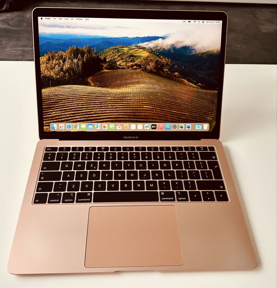 Apple MacBook Air 2018 13" i5 8RAM 128GB SSD Rose Gold А1932 Като Нов