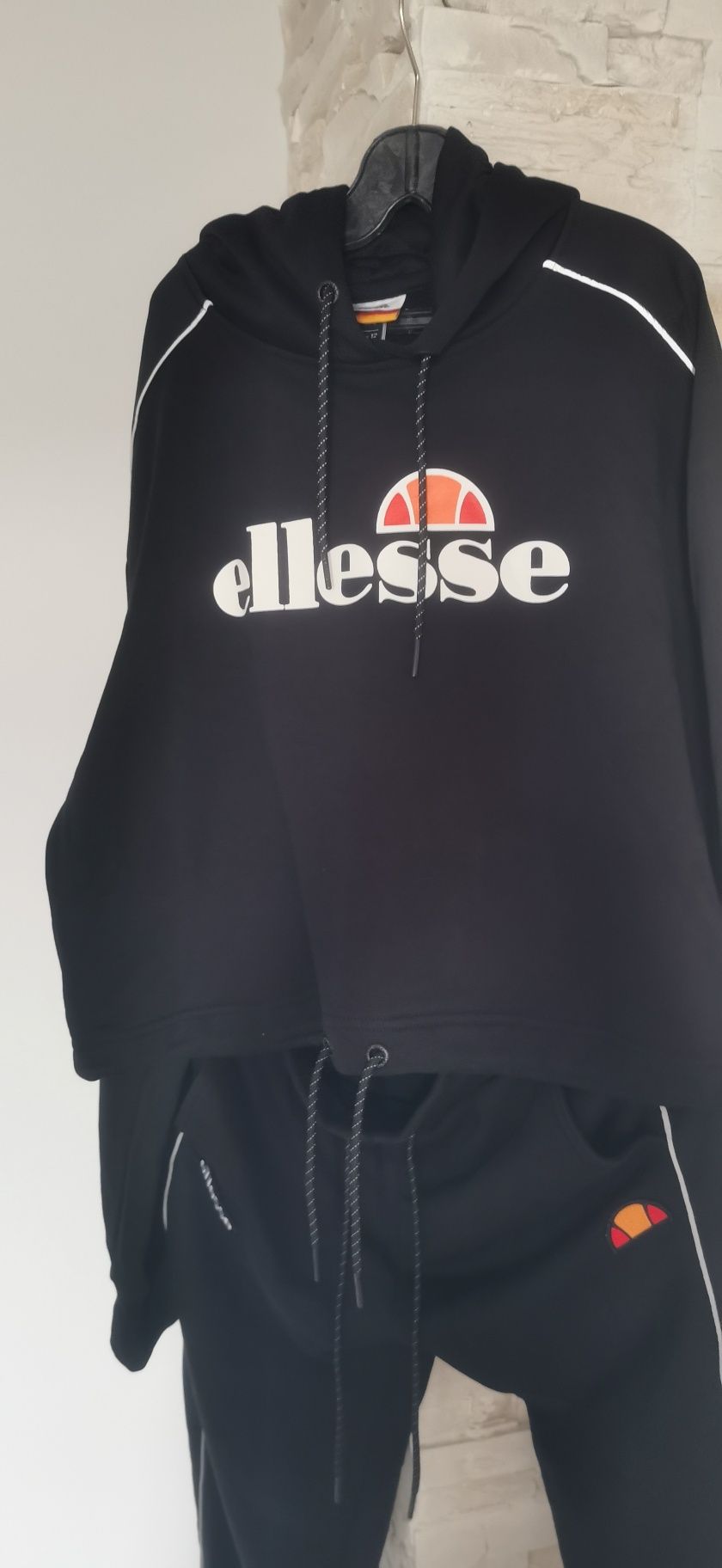 Дамски комплект Ellesse