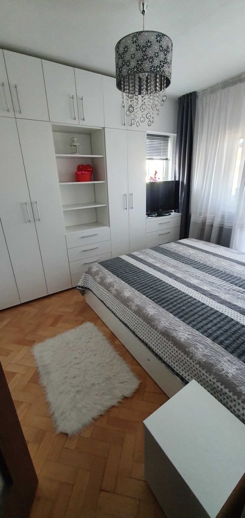 Apartament de vanzare.pe str Bucuresti