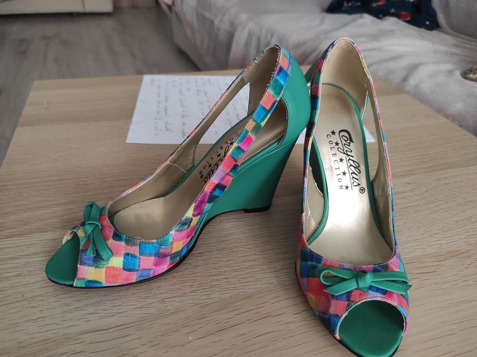 Pantofi sandale piele naturala, măr. 36 Coryllus