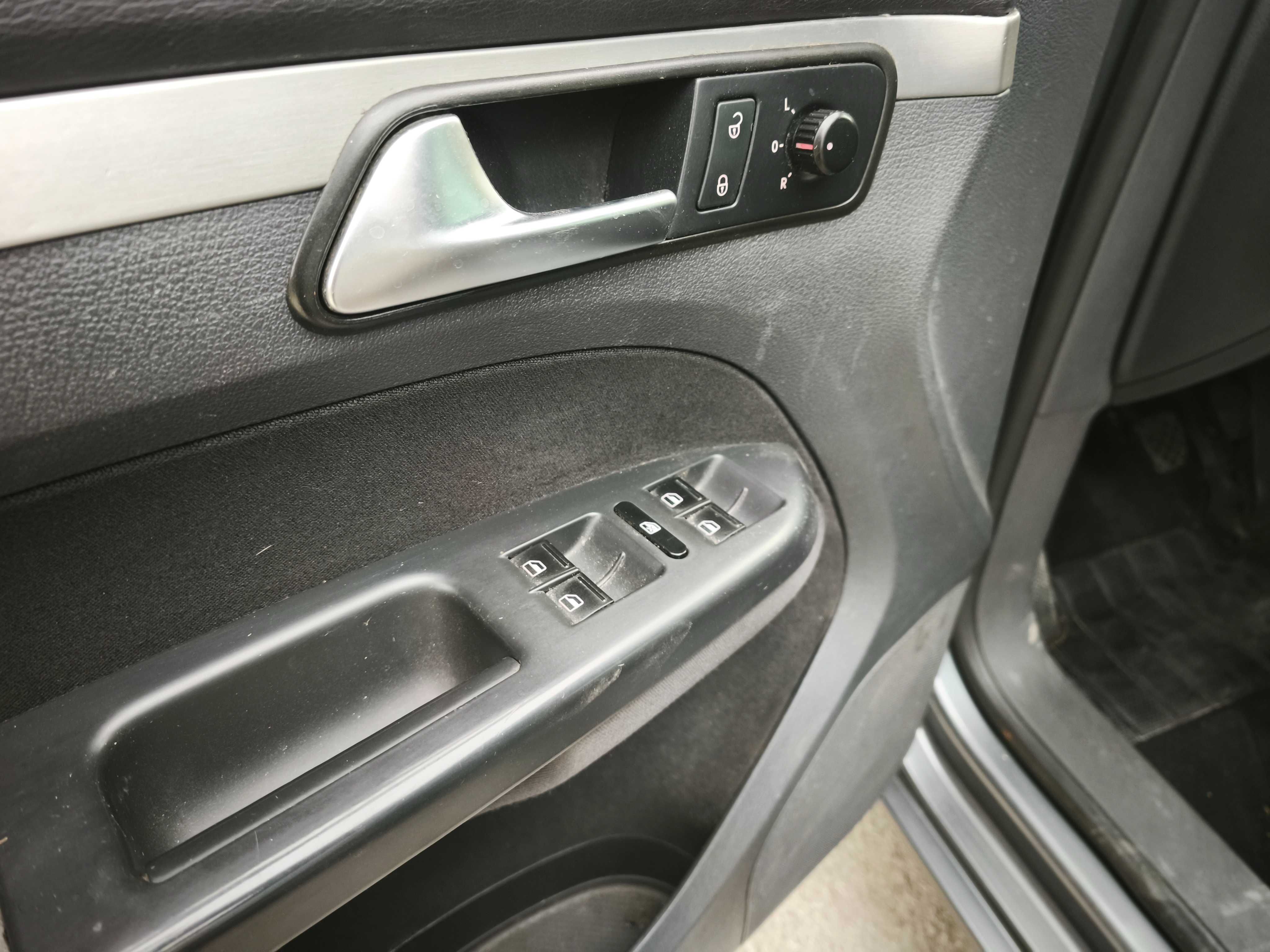 VW Touran Facelift 2007 год.