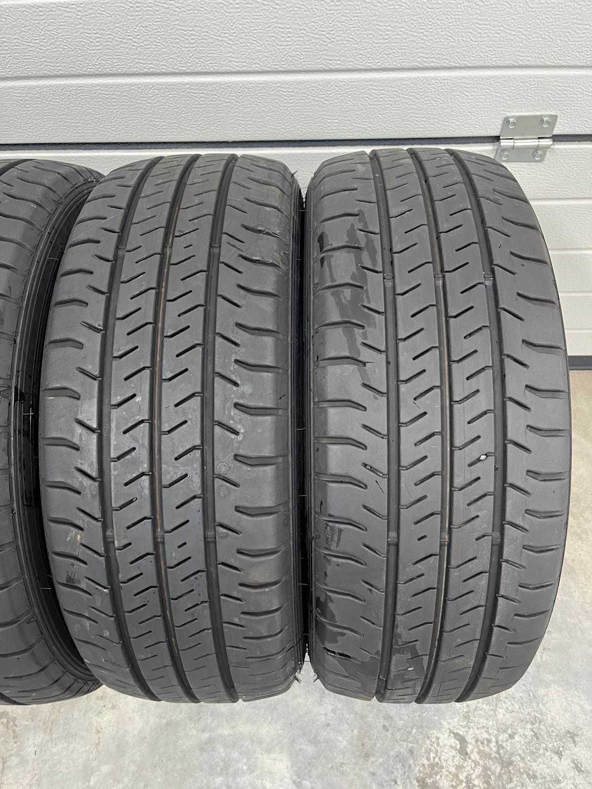 Anvelope 225/55R17C Falken