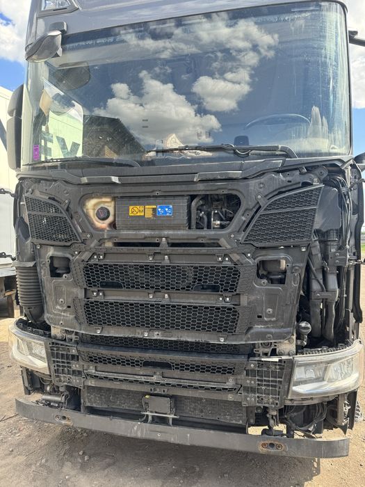 Капот скания Р